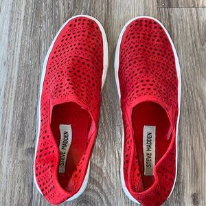 Red Steve Madden slip-on shoes (size 7)